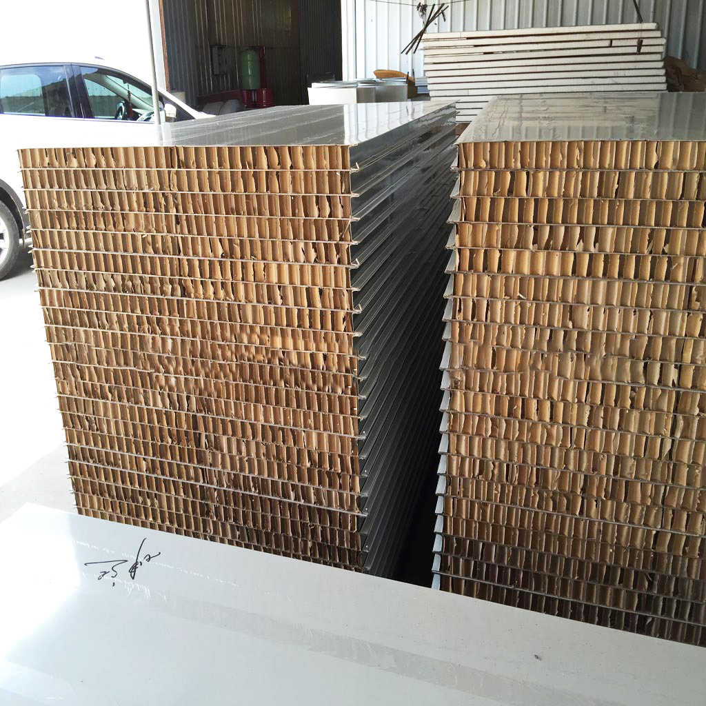 紙蜂窩凈化板價(jià)格,紙蜂窩凈化板,紙蜂窩凈化板廠家,紙蜂窩凈化板生產(chǎn)廠家